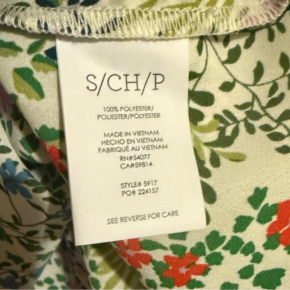 cabi Floral Rotation Tank - Picture 2 of 2